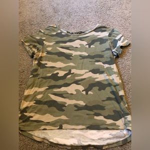 Camouflage t-shirt, no tag for brand or size, child large or medium
